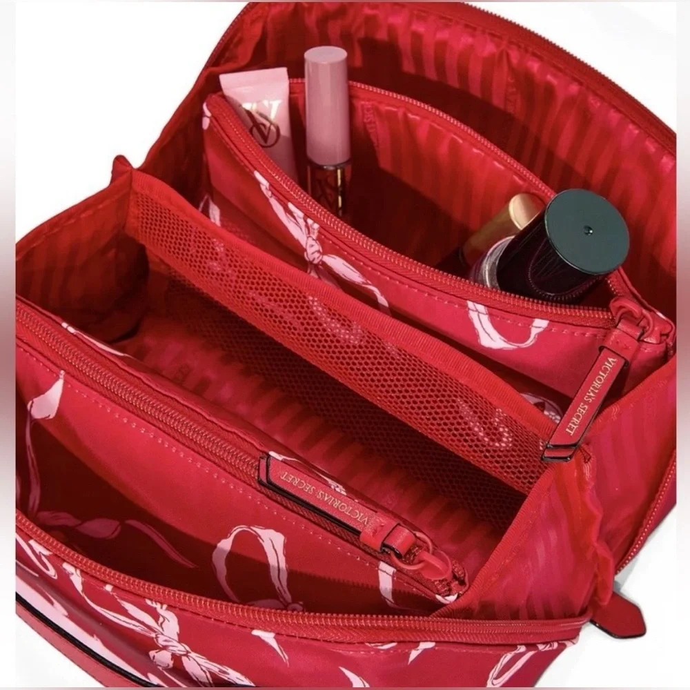 Victoria’s Secret 3-Piece Expandable Travel Makeup Bag NWOT - Picture 3 of 4